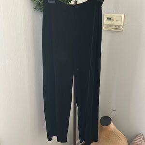 Jones New York classic black velvet pants size small